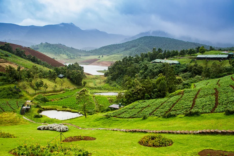 Top 7 Places to Visit Near Coimbatore for Weekend Trips